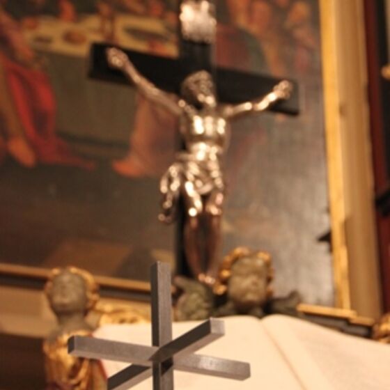 Versöhnungsgottesdienst12032017ÖkumeneKreuz