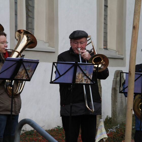 06 Posaunenchor Weihnachtsmarkt 2013