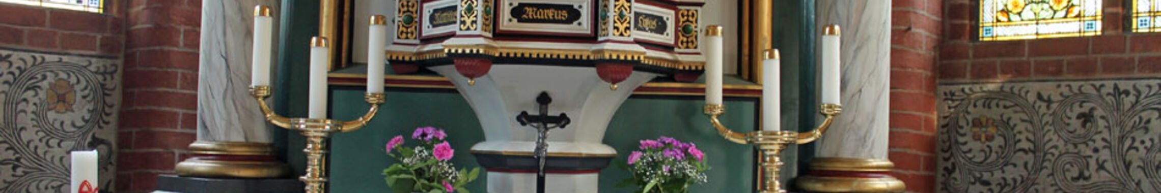Altar der Sankt Laurentiuskirche in Müden/Örtze