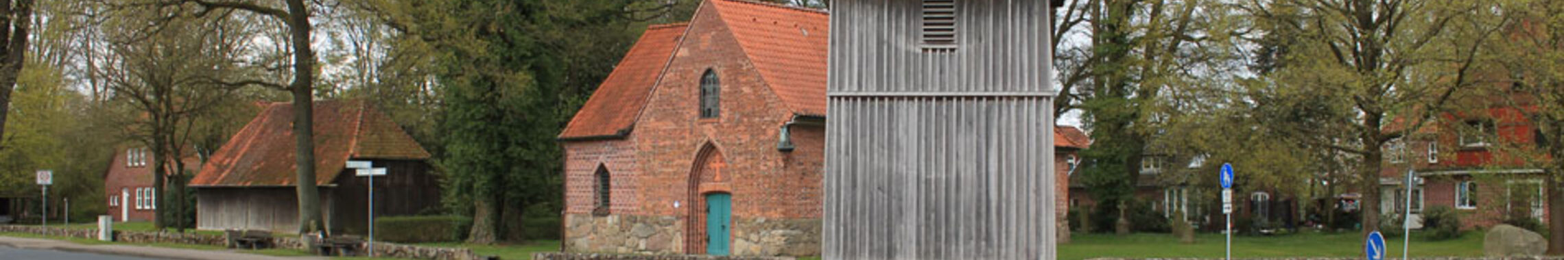 Panorama-Ansicht der Wolterdinger Dorfkirche